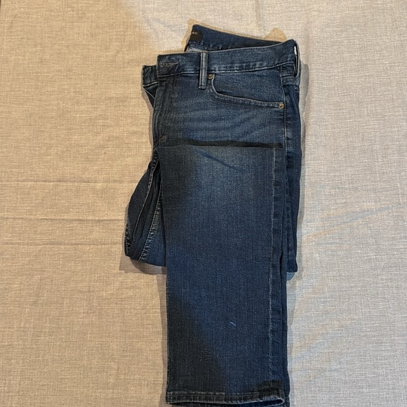 Banana Republic Slim Jeans - Picture 4 of 5
